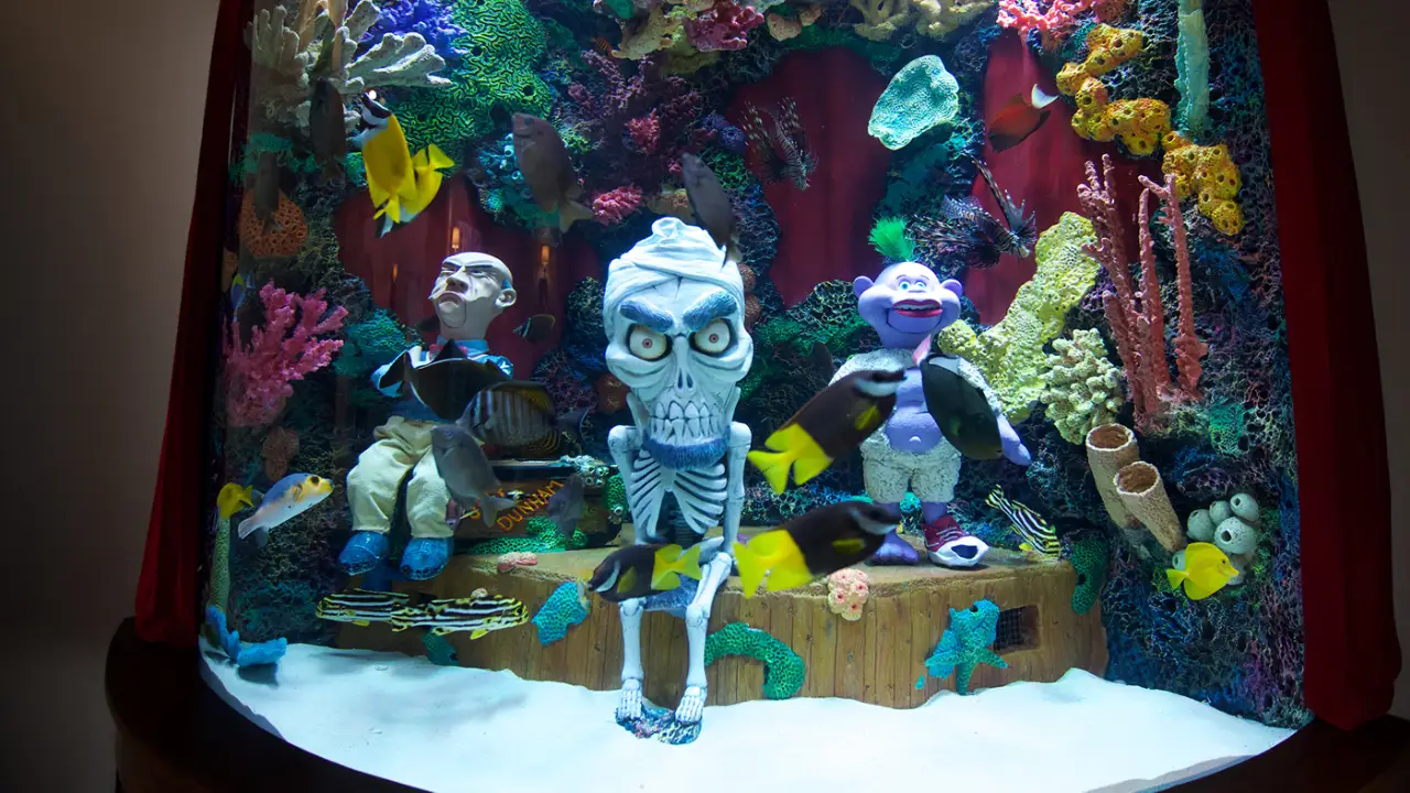 Animal Planet - Tanked