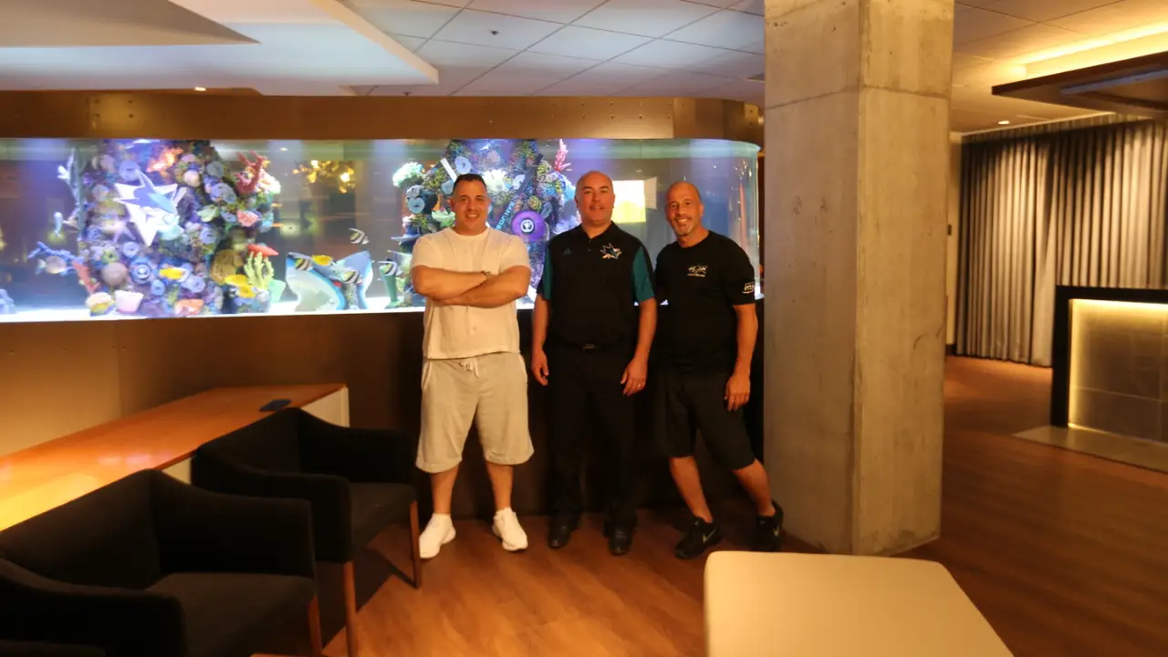 Animal Planet - Tanked