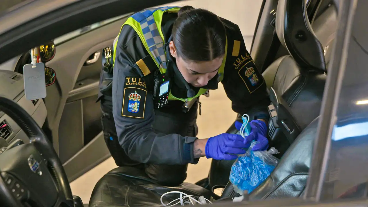 Investigation Discovery - Border Control: Sweden