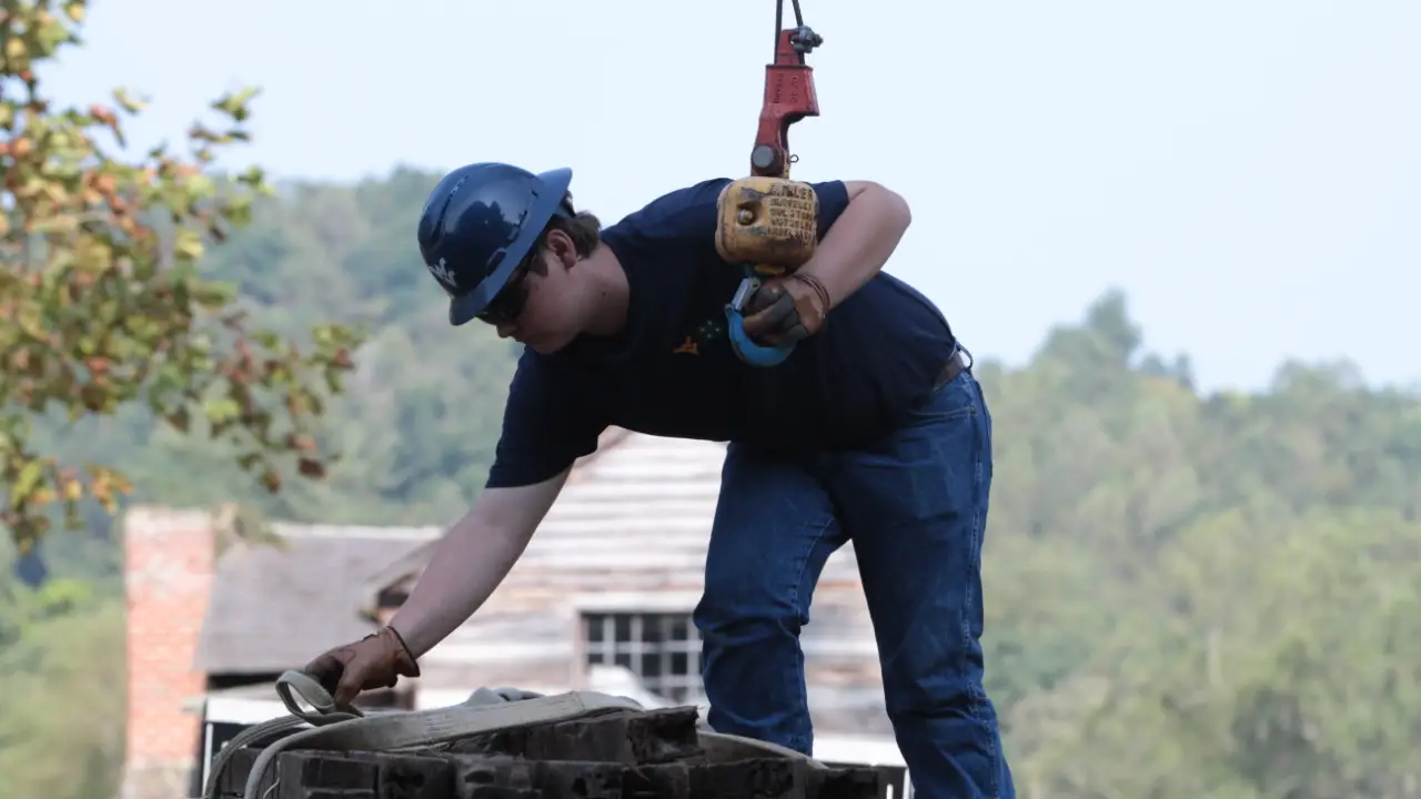 Barnwood Builders 