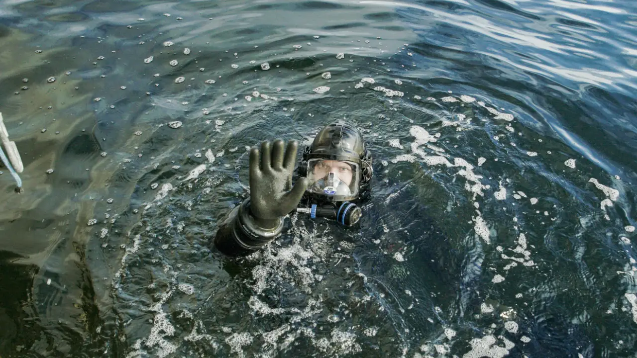 Discovery Channel - Gold Divers