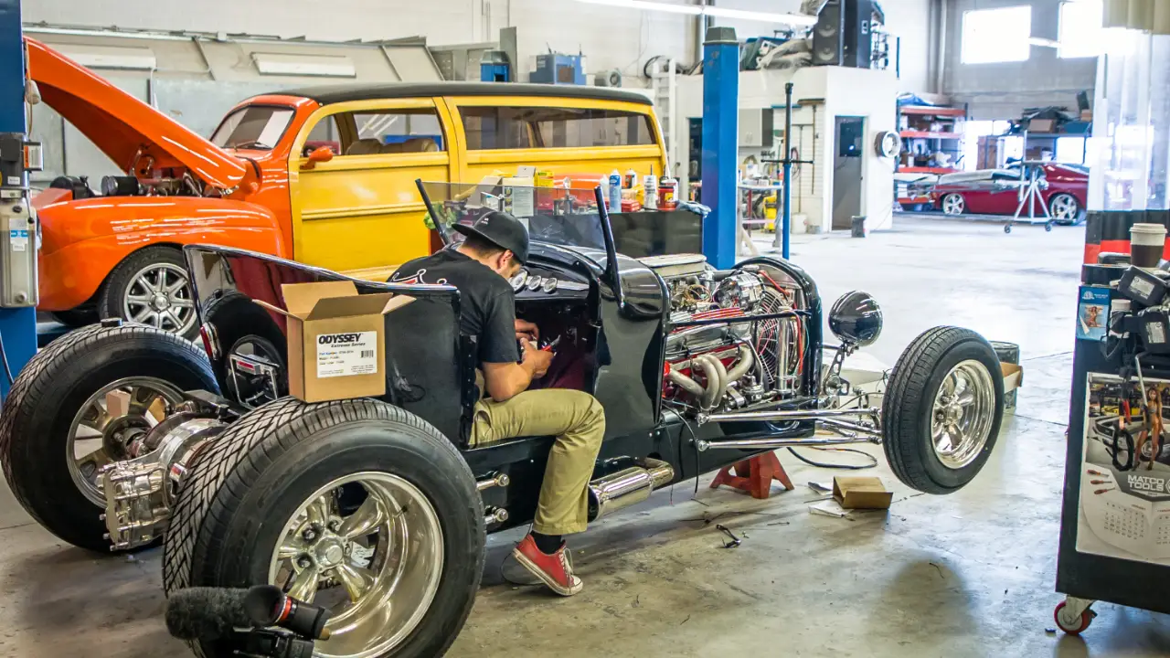 Discovery Channel - Kindig Customs