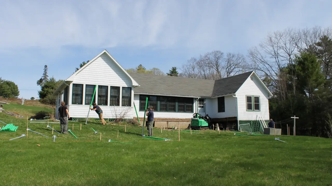 Maine Cabin Masters