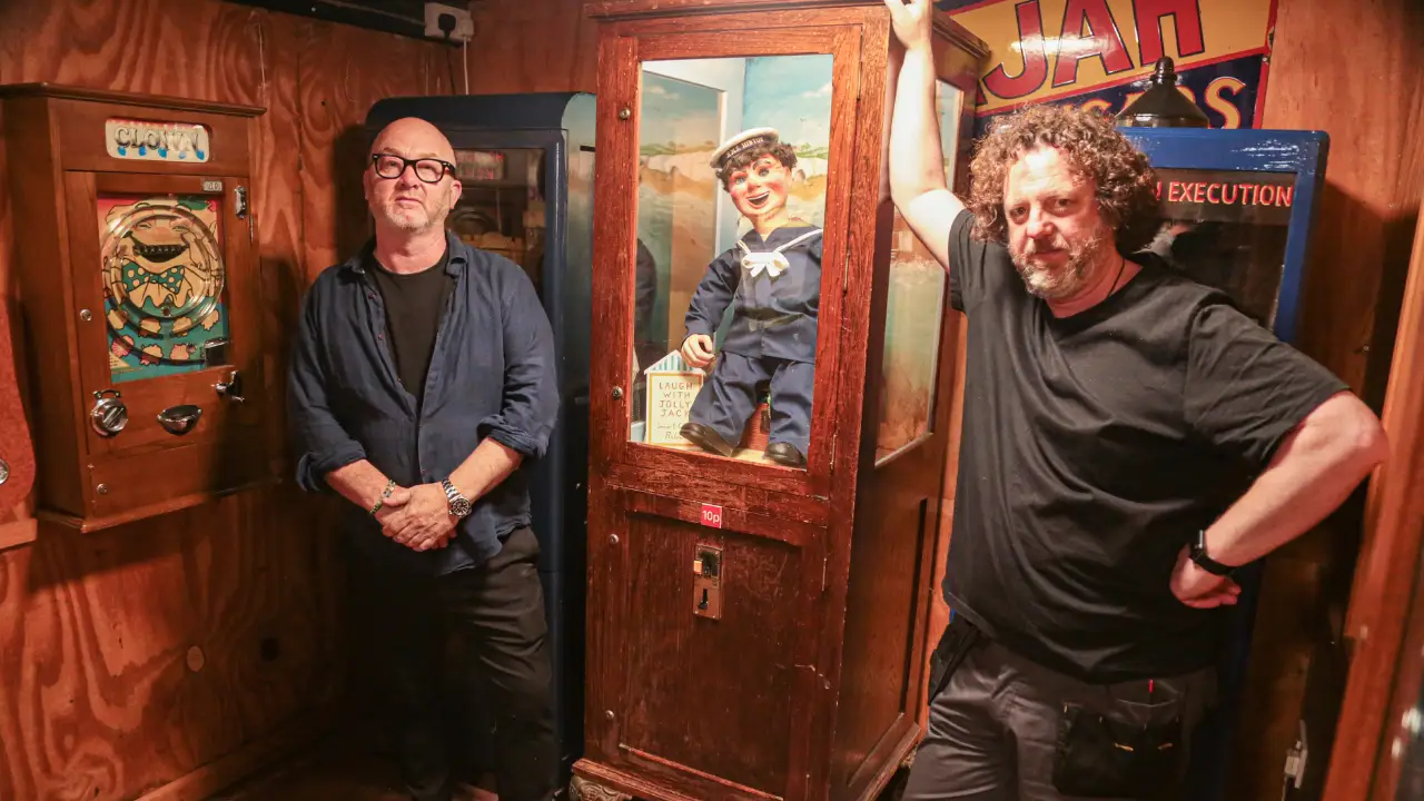 Discovery Channel - Salvage Hunters