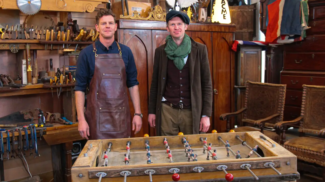 Discovery Channel - Salvage Hunters: The Restorers