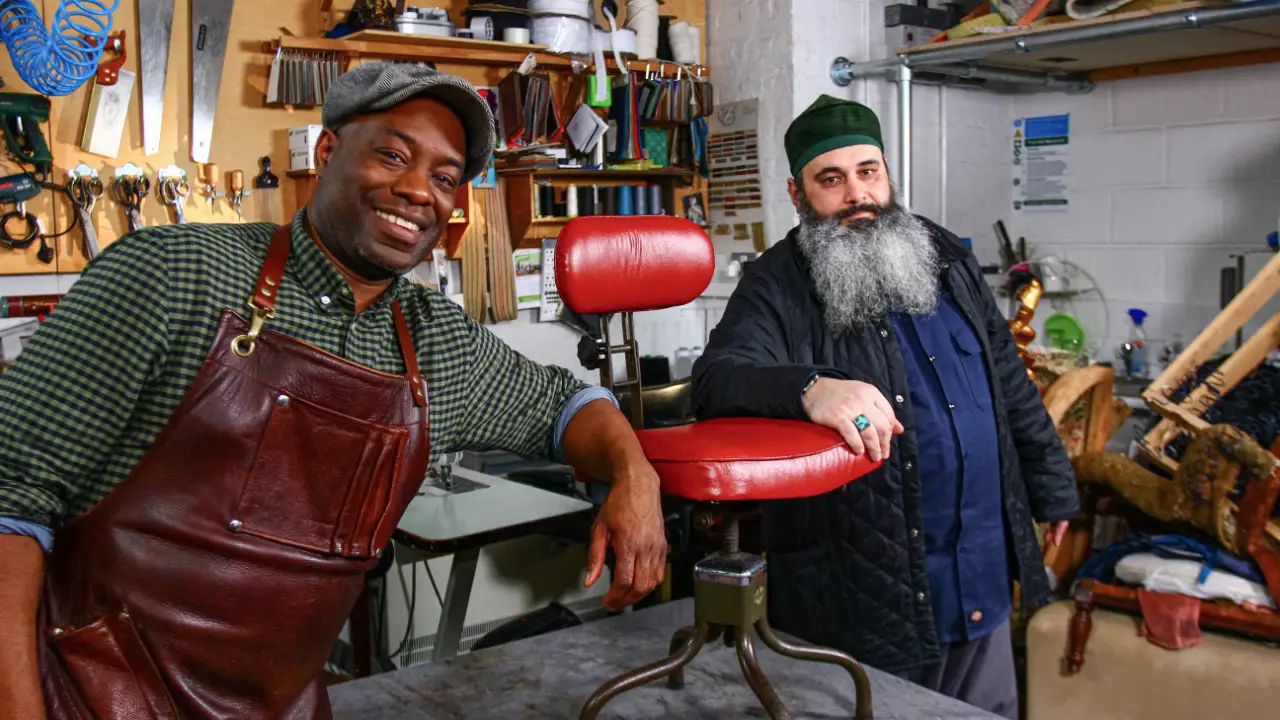 Salvage Hunters: The Restorers