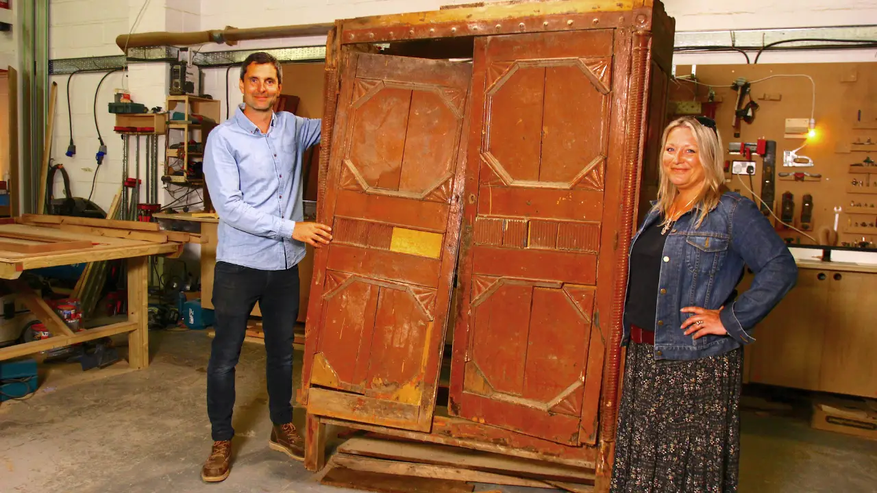 Discovery Channel - Salvage Hunters: The Restorers