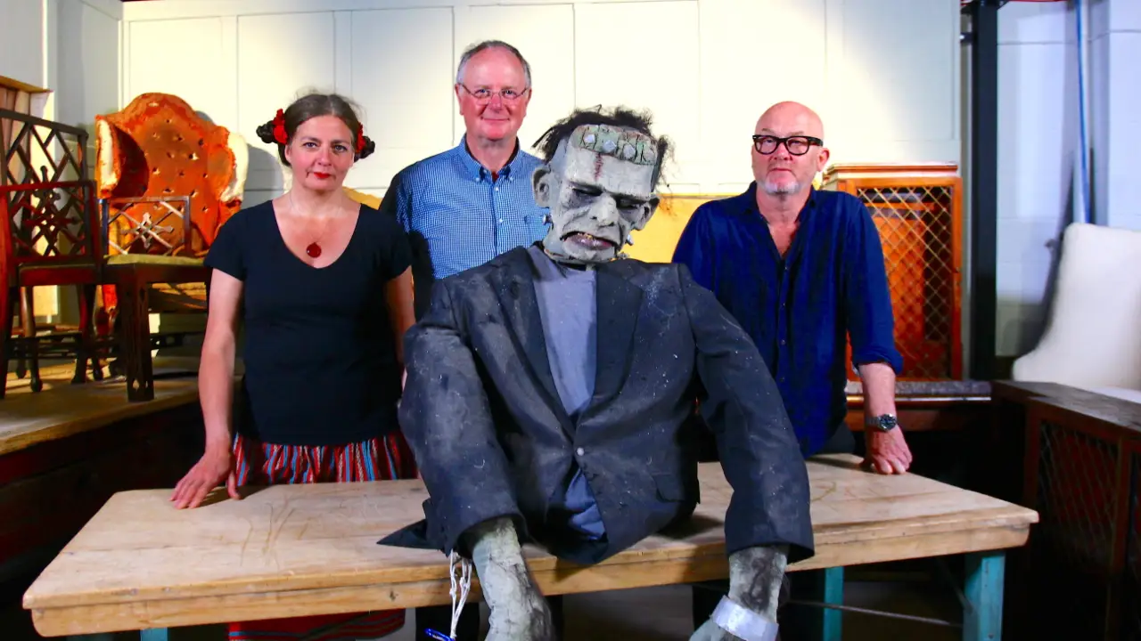 Discovery Channel - Salvage Hunters: The Restorers