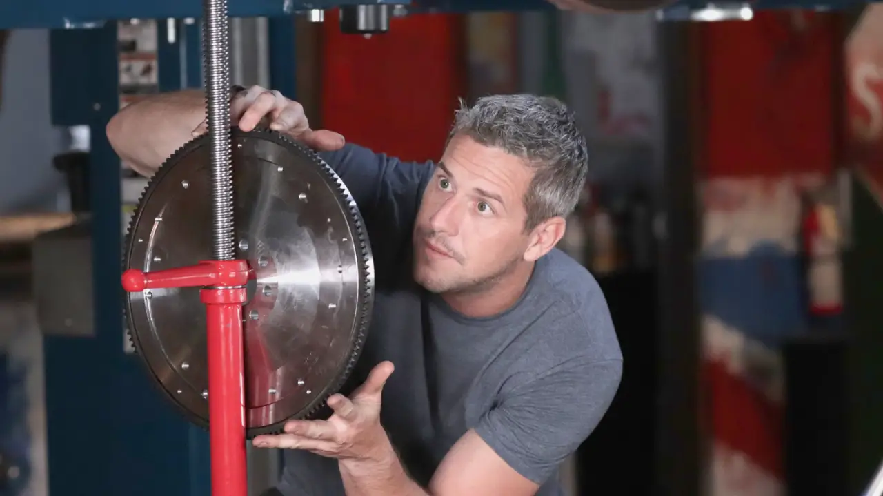 Discovery Channel - Wheeler Dealers