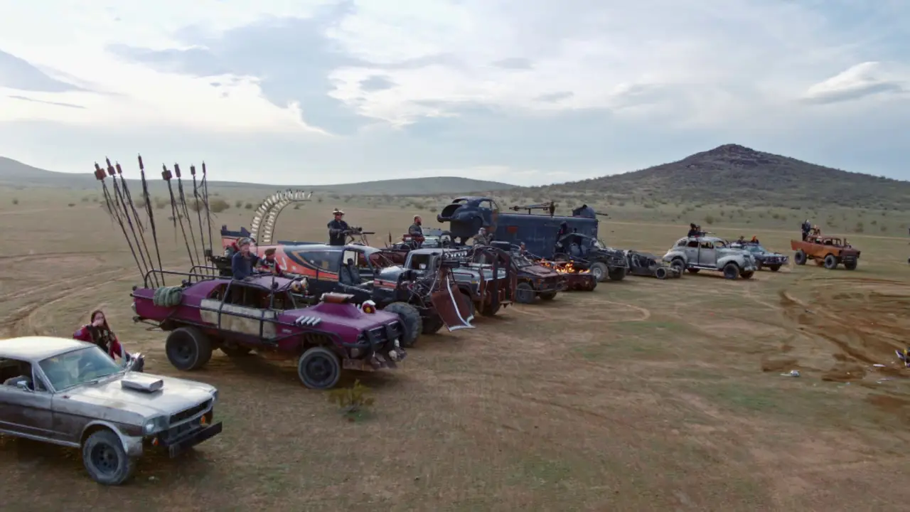 Discovery Science - Savage Builds