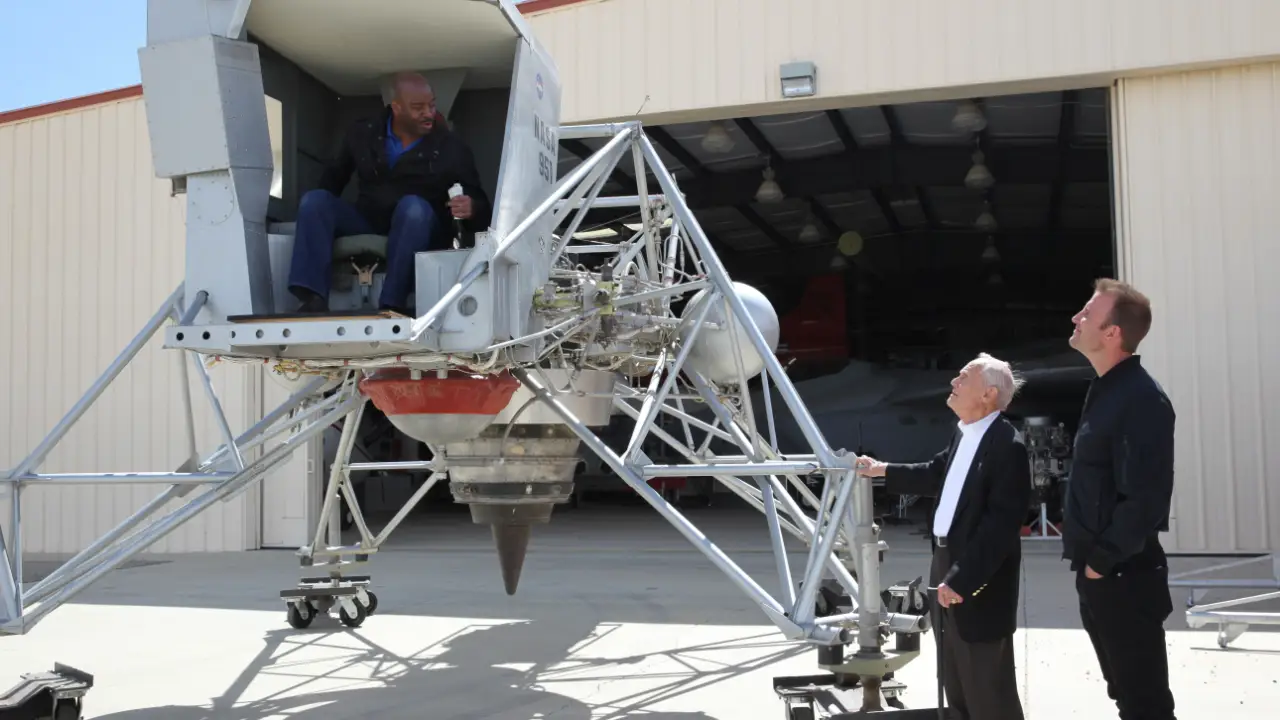 Discovery Science - Truth Behind the Moon Landing