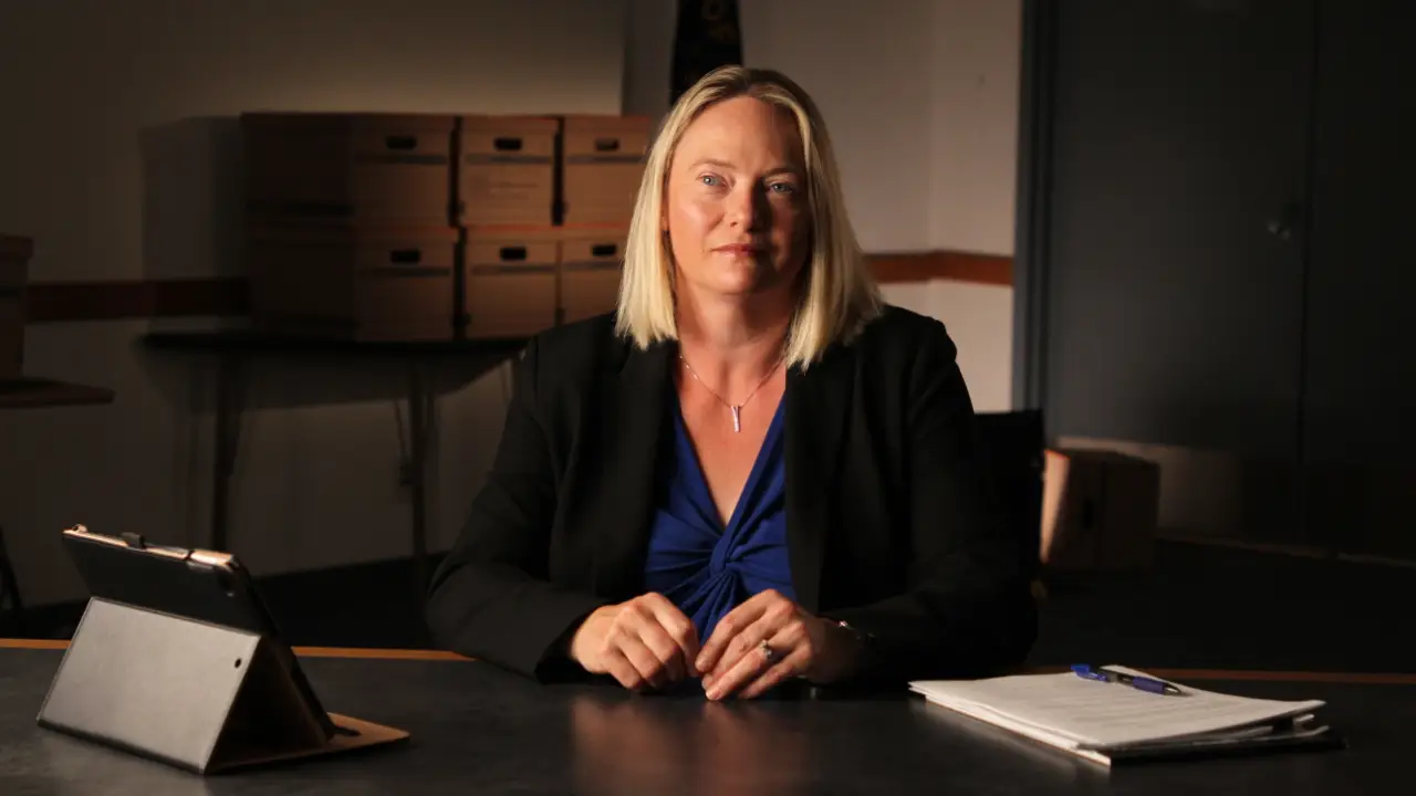 Investigation Discovery - Calls From The Inside