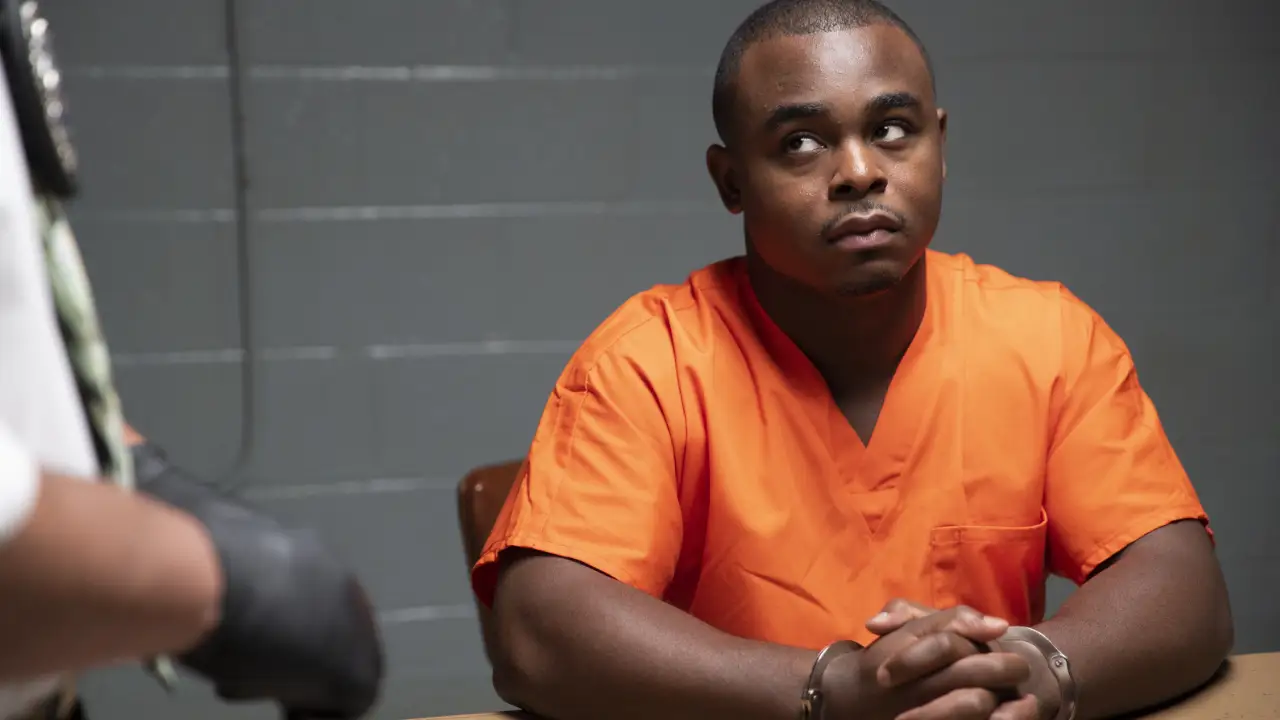 Investigation Discovery - Murder Decoded