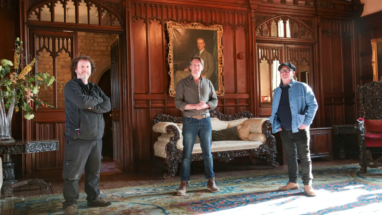 Salvage Hunters