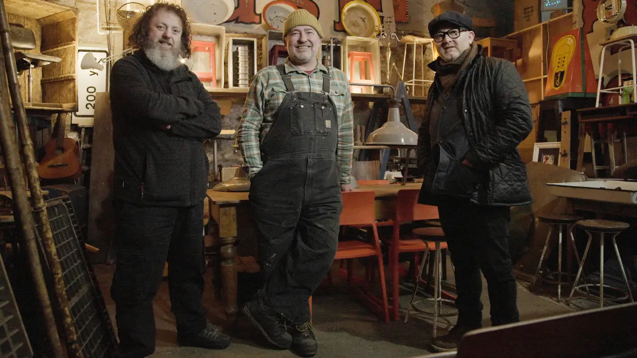 Salvage Hunters