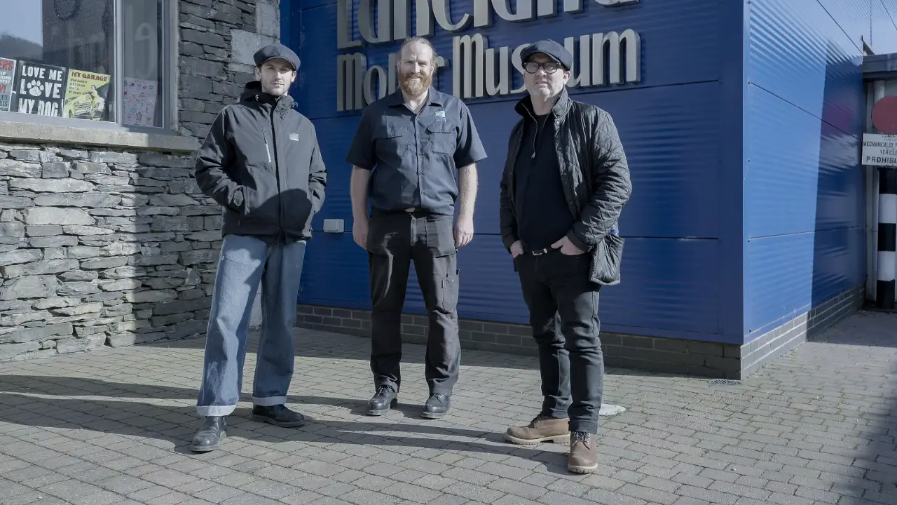 Salvage Hunters