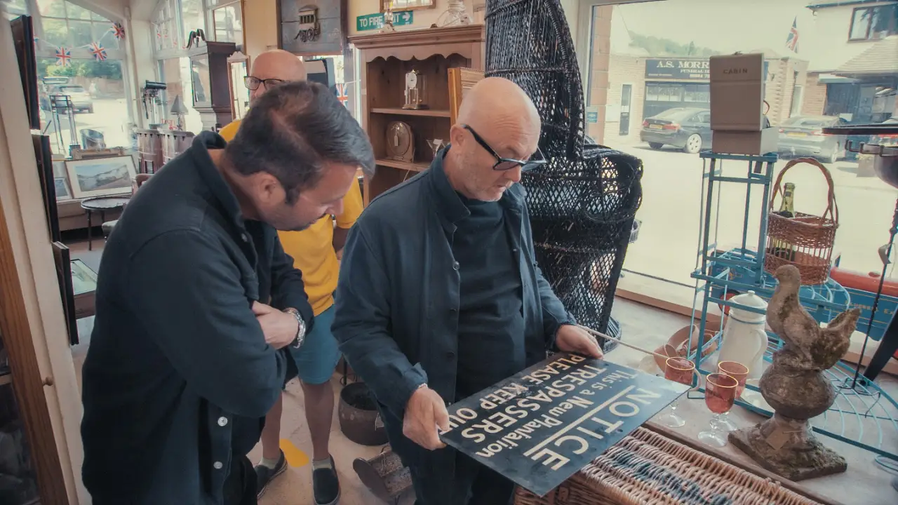 Salvage Hunters