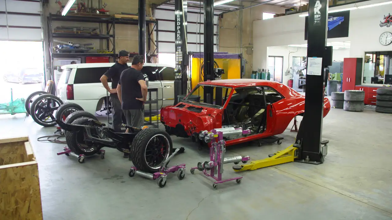 Discovery Channel - Kindig Customs