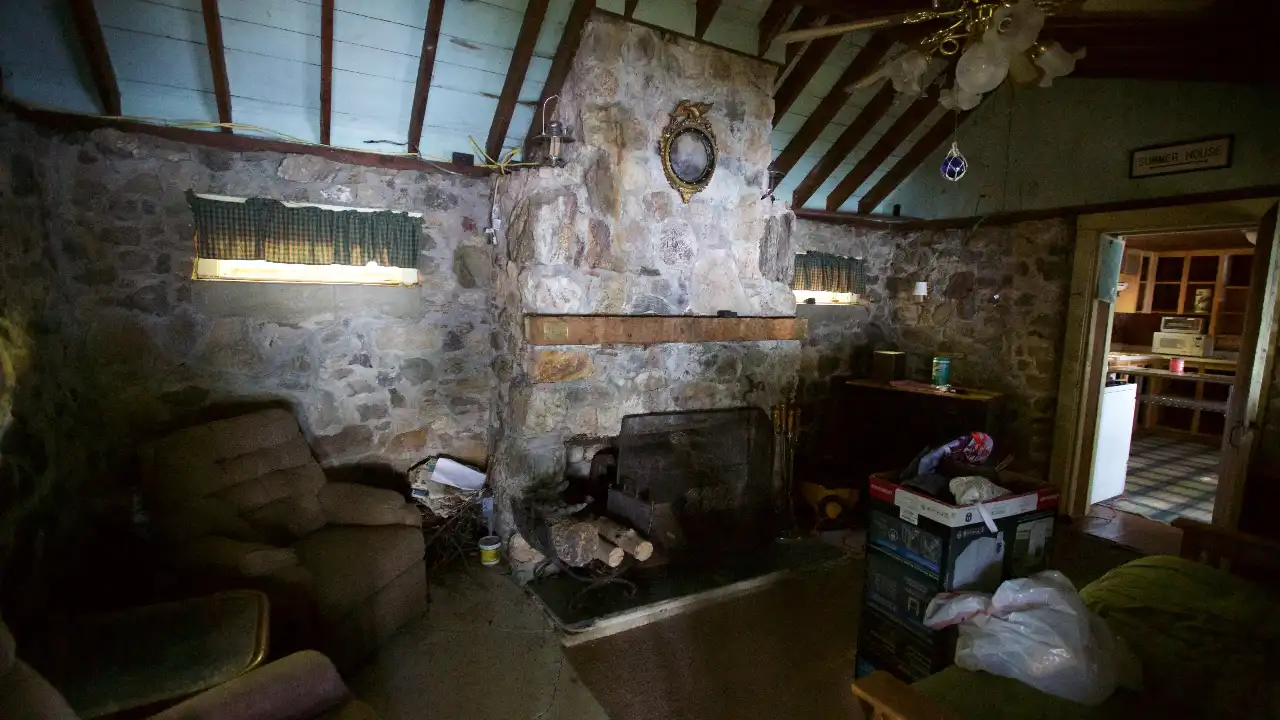 Maine Cabin Masters