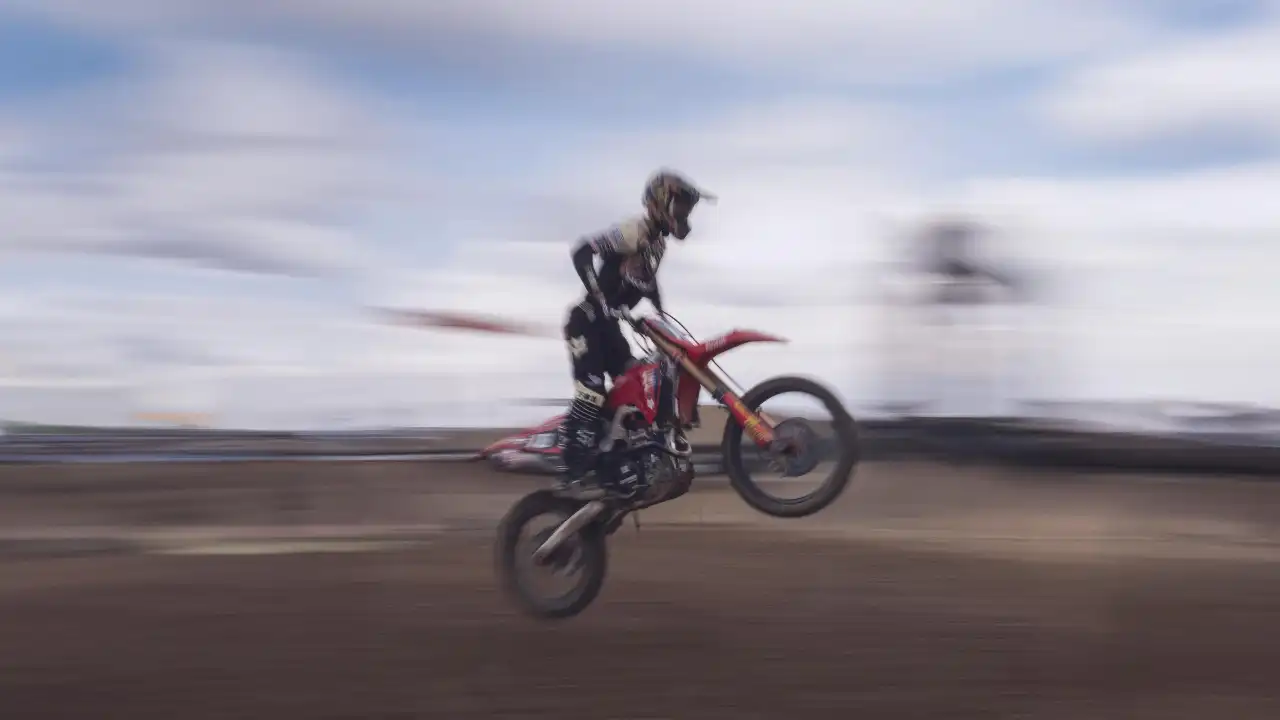 Eurosport 2 - Motocross: Australien | MX2 | Lopp 1