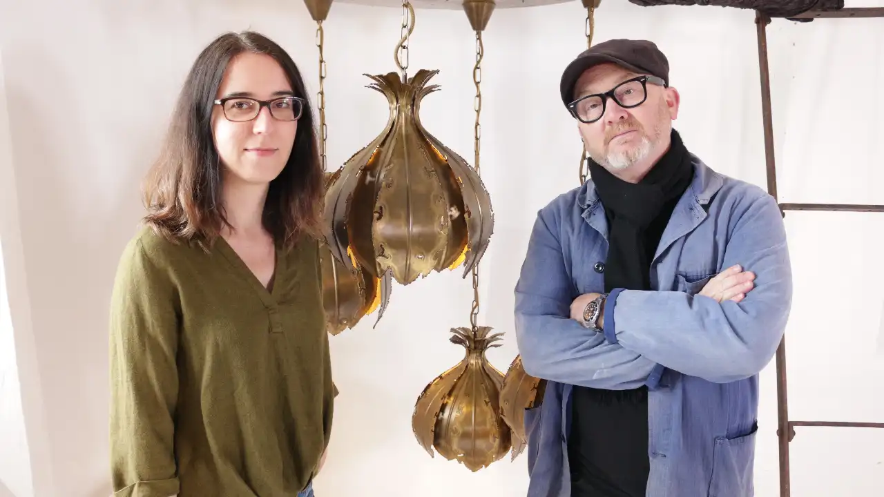 Salvage Hunters: The Restorers