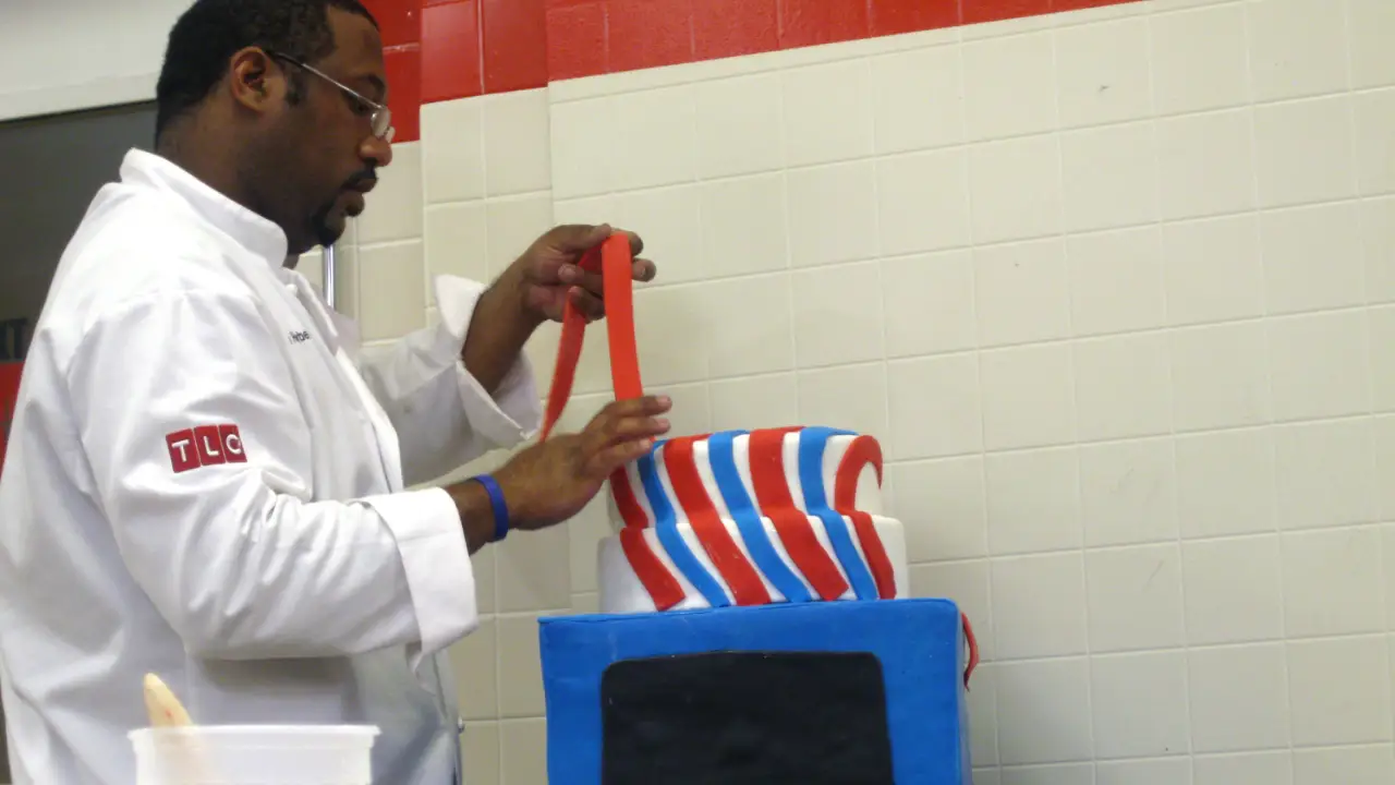 TLC - Cake Boss: Next Great Baker