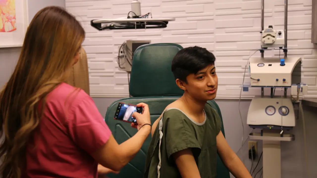 TLC - Dr. Pimple Popper: Pop Ups