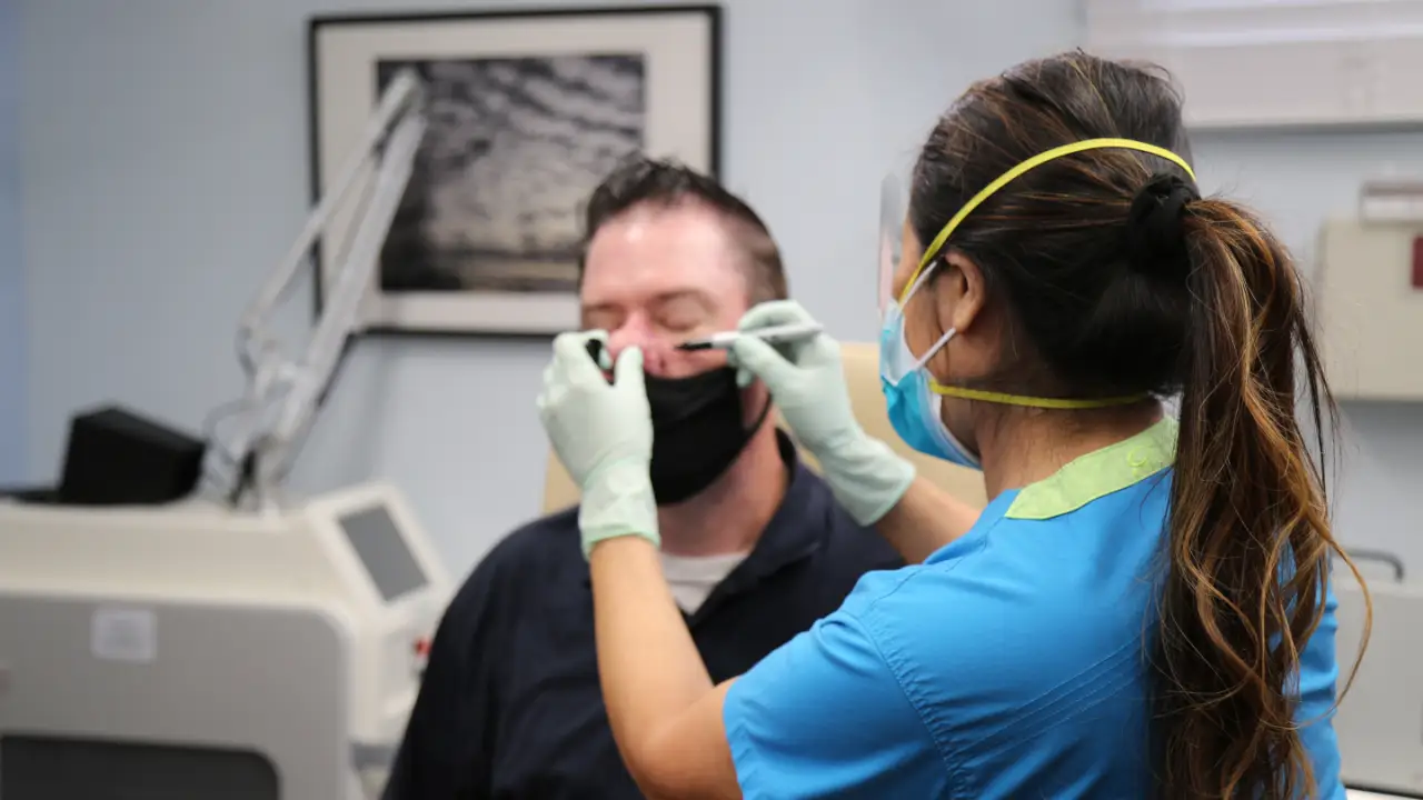 TLC - Dr. Pimple Popper: Pop Ups