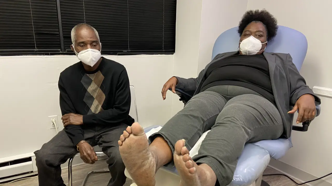 TLC - My Feet Are Killing Me