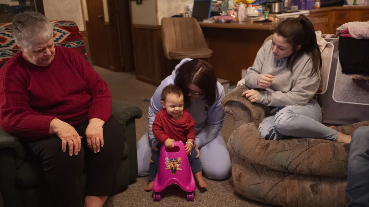 TLC - Unexpected: Teenage & Pregnant