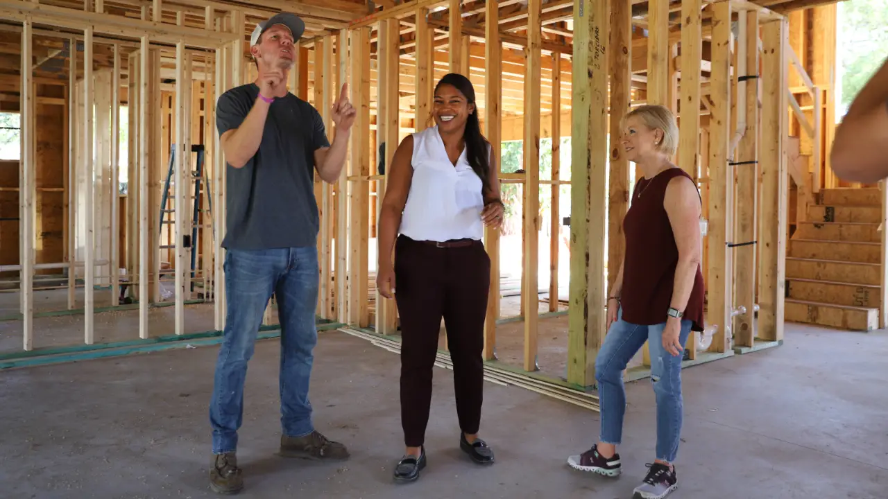 TV 11 - 100 Day Dream Home