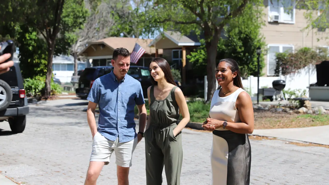 TV 11 - 100 Day Dream Home