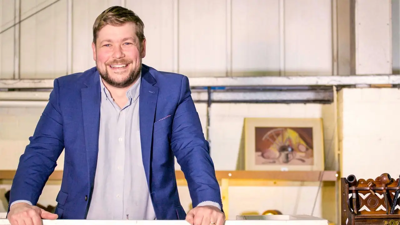TV8 - The Yorkshire auction house