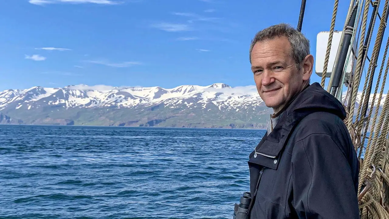 BBC Earth - Iceland with Alexander Armstrong